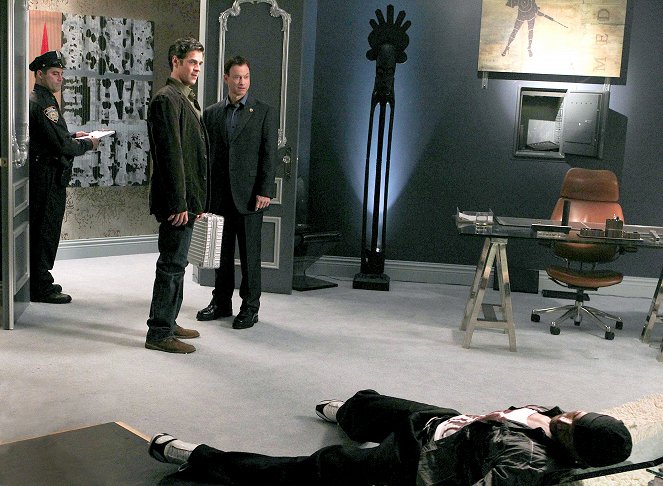 CSI: Kryminalne zagadki Nowego Jorku - Prosto z nieba - Z filmu - Eddie Cahill, Gary Sinise