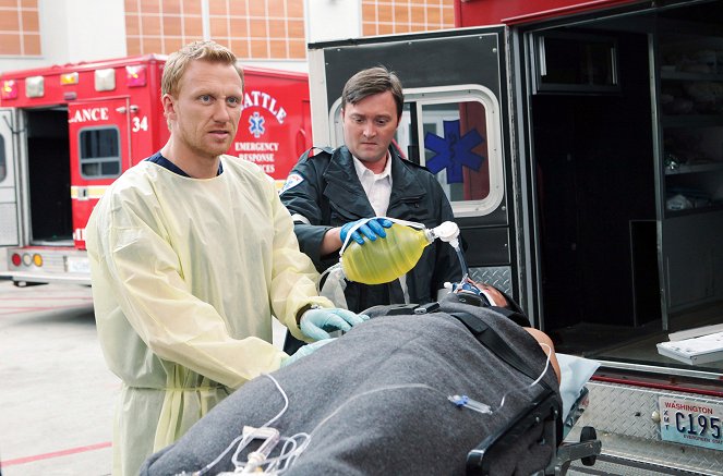Grey's Anatomy - Season 7 - Adrift and at Peace - Van film - Kevin McKidd