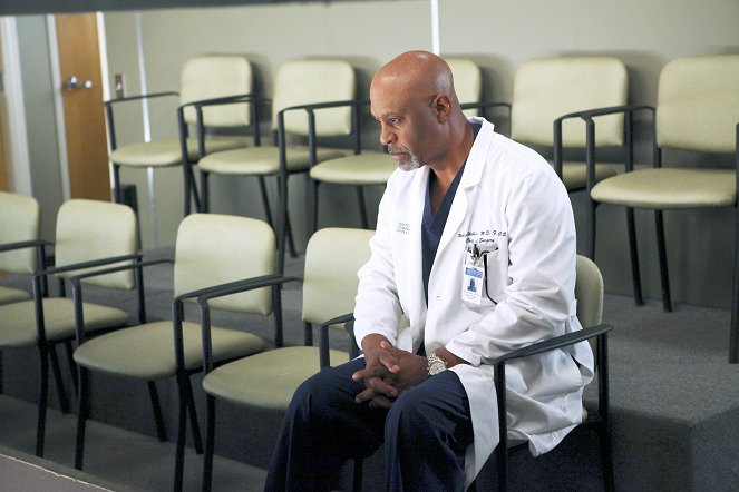 Grey's Anatomy - Tous des patients… - Film - James Pickens Jr.