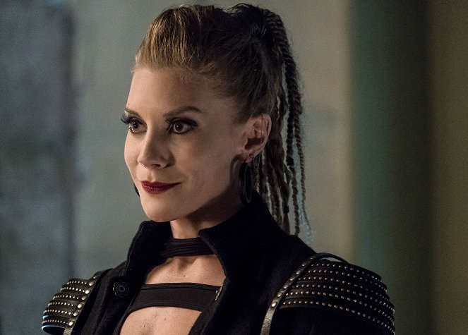 The Flash - Girls Night Out - Photos - Katee Sackhoff