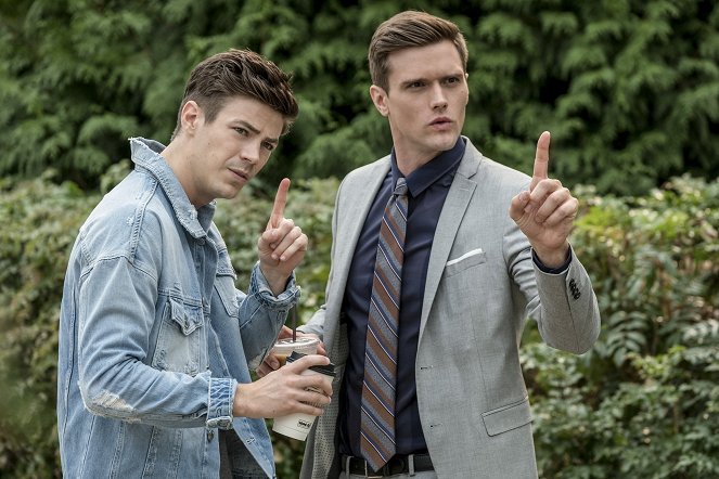 The Flash - When Harry Met Harry - Photos - Grant Gustin, Hartley Sawyer