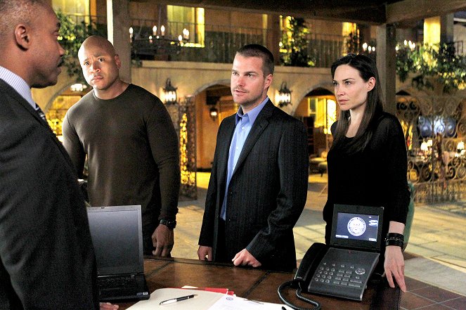 NCIS: Los Angeles - Familia - Van film - LL Cool J, Chris O'Donnell, Claire Forlani