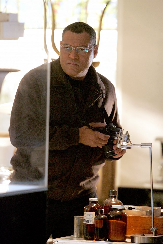 CSI: Crime Scene Investigation - Kill Me if You Can - Photos - Laurence Fishburne