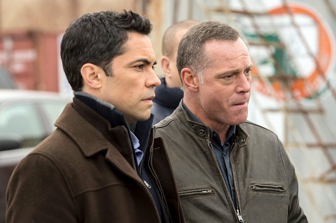Law & Order: Special Victims Unit - Daydream Believer - Photos - Danny Pino, Jason Beghe