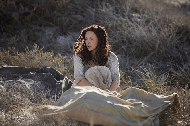 Outlander - Die Highland-Saga - Die Zuflucht - Filmfotos - Caitríona Balfe