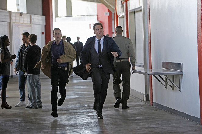 Agenci NCIS - Season 9 - Diabelski trójkąt - Z filmu - Sean Murray, Michael Weatherly