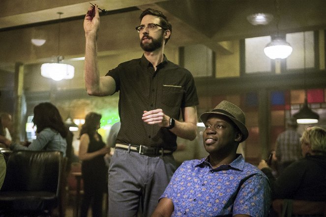 NCIS: New Orleans - Season 2 - Sleeping with the Enemy - Photos - Rob Kerkovich, Daryl Mitchell