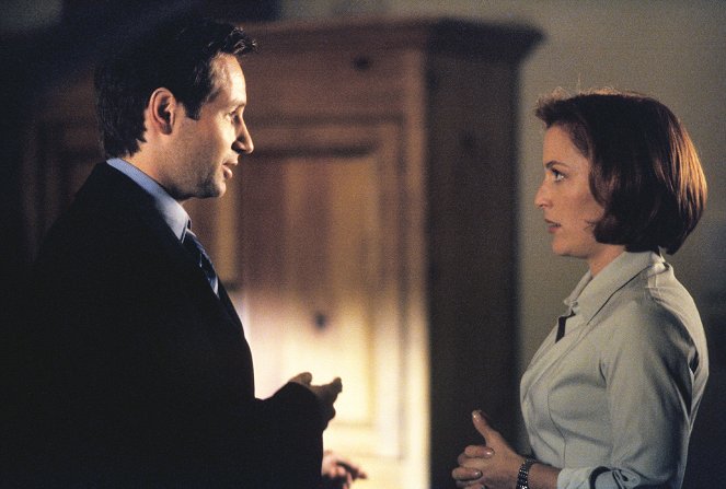 The X-Files - Per Manum - Van film - David Duchovny, Gillian Anderson