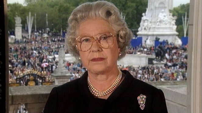 Queen Elizabeth II - Die Retterin der Monarchie - Filmfotos - Königin Elisabeth II