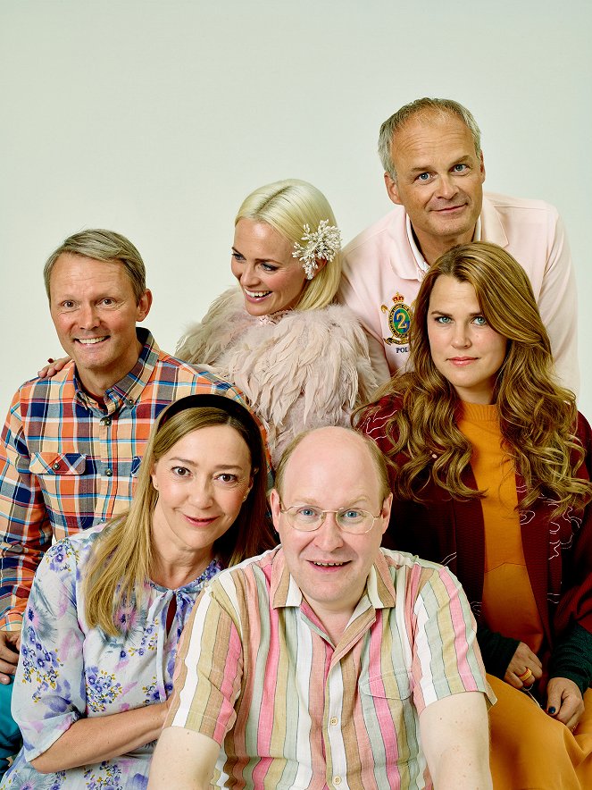 Solsidan - Werbefoto - Felix Herngren, Malin Cederblad, Josephine Bornebusch, Henrik Dorsin, Johan Rheborg, Mia Skäringer