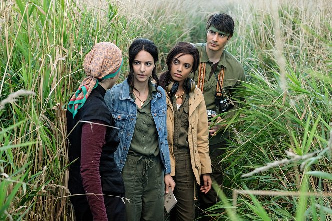 Legends of Tomorrow - Welcome to the Jungler - Van film - Tala Ashe, Maisie Richardson-Sellers, Brandon Routh