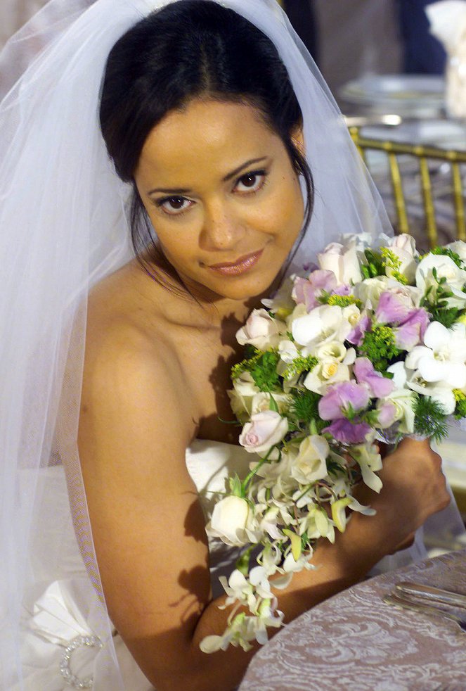 Dokik - Season 3 - My Best Friend's Wedding - Promóció fotók - Judy Reyes