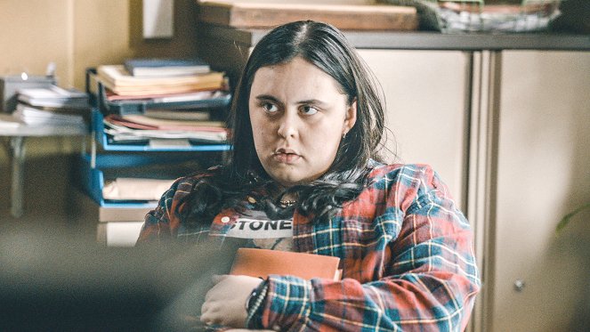 My Mad Fat Diary - Big Wide World - Photos
