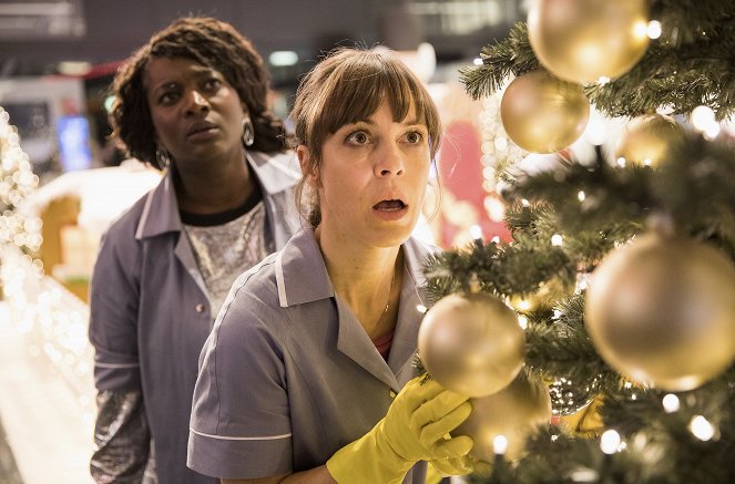 Hit Mom - Mörderische Weihnachten - Z filmu - Thelma Buabeng, Anneke Kim Sarnau