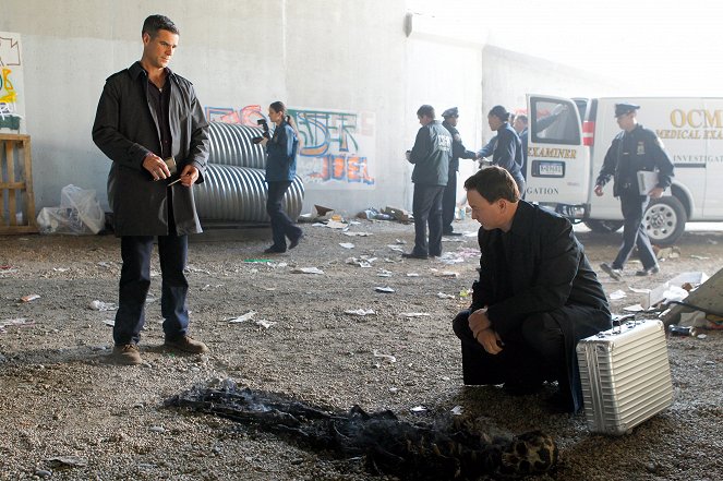 CSI: Nueva York - Clean Sweep - De la película - Eddie Cahill, Gary Sinise