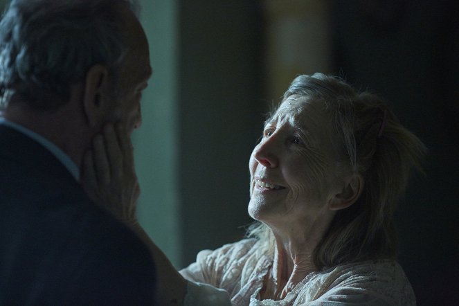 The Midnight Man - Photos - Lin Shaye