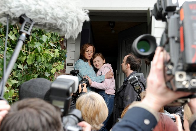 SOKO-Chef Ingo Thiel - Ein Kind wird gesucht - Van film - Silke Bodenbender