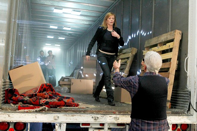 CSI: Crime Scene Investigation - Season 12 - Zippered - Photos - Marg Helgenberger