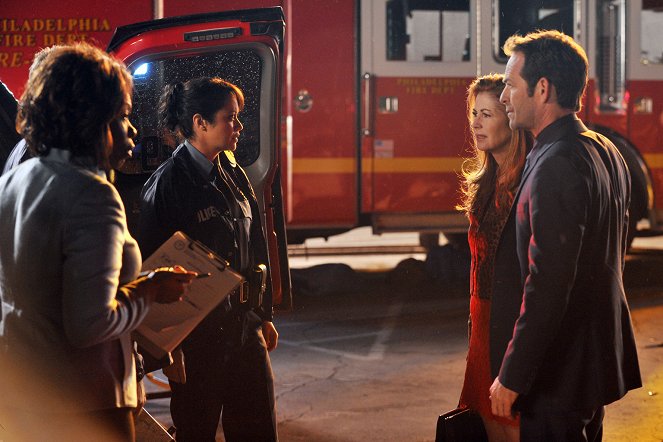 Body of Proof - Dark City - Van film - Dana Delany, Luke Perry