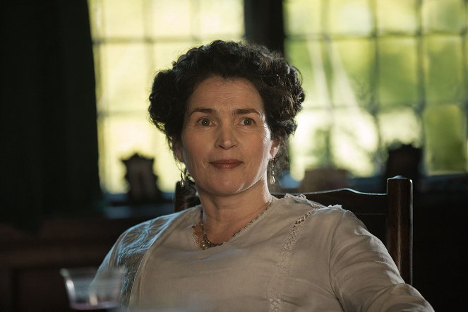 Howards End - Episode 1 - Filmfotos - Julia Ormond