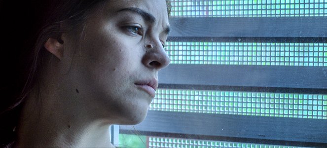 Dos au mur - Season 2 - Film - Natalie Madueño