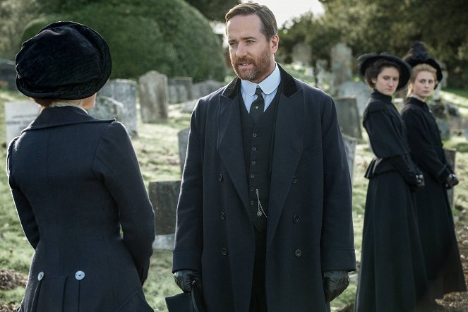 Howards End - Z filmu - Hayley Atwell, Matthew Macfadyen, Bessie Carter, Yolanda Kettle