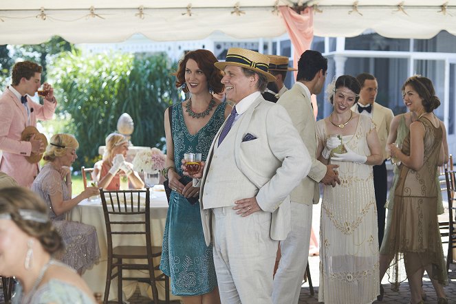 Frankie Drake Mysteries - Summer in the City - Photos - Lauren Lee Smith