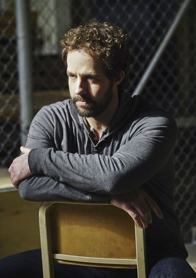 NCIS: Los Angeles - Head of the Snake - Photos - Peter Cambor