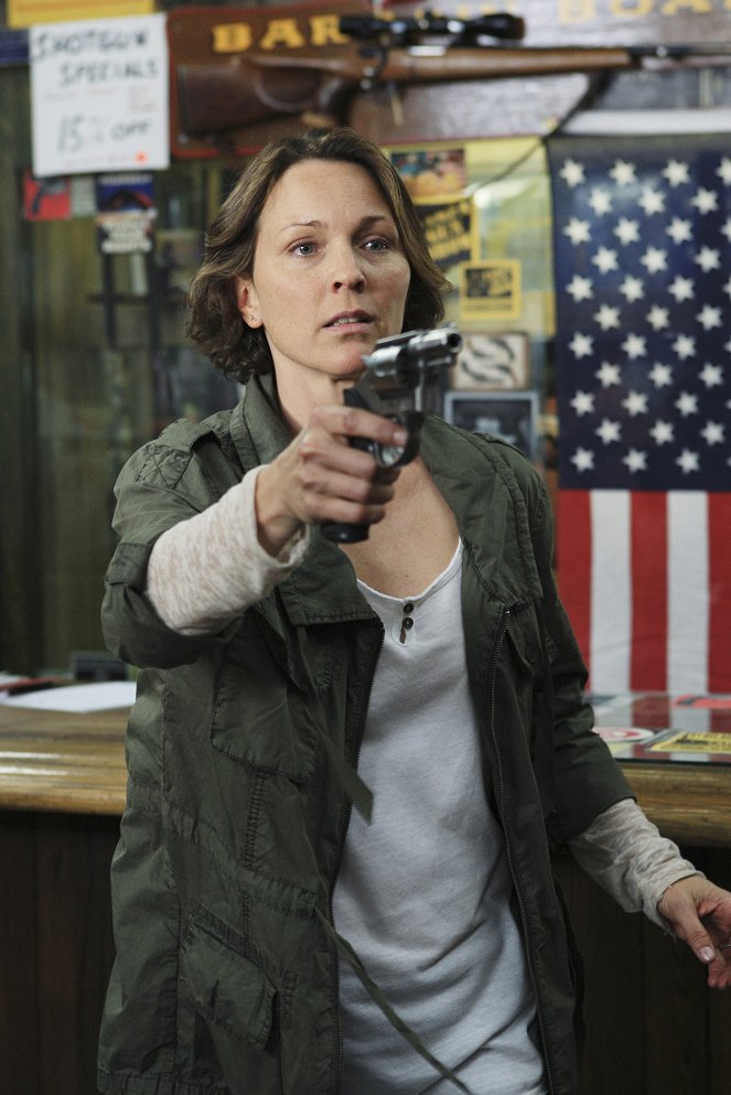 Criminal Minds - Hanley Waters - Photos - Kelli Williams