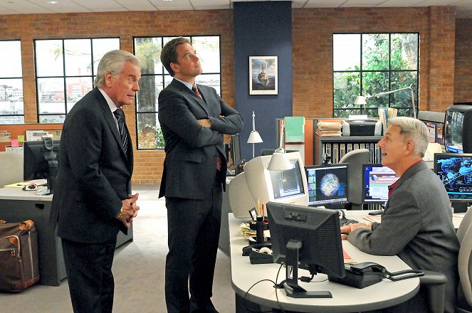 NCIS rikostutkijat - Season 8 - Broken Arrow - Kuvat elokuvasta - Robert Wagner, Michael Weatherly, Mark Harmon