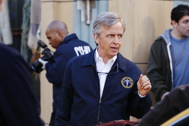 CSI: NY - Season 9 - Nine Thirteen - Van film - Robert Joy