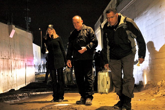 CSI: A helyszínelők - Az álarc - Filmfotók - Marg Helgenberger, Paul Guilfoyle, Laurence Fishburne