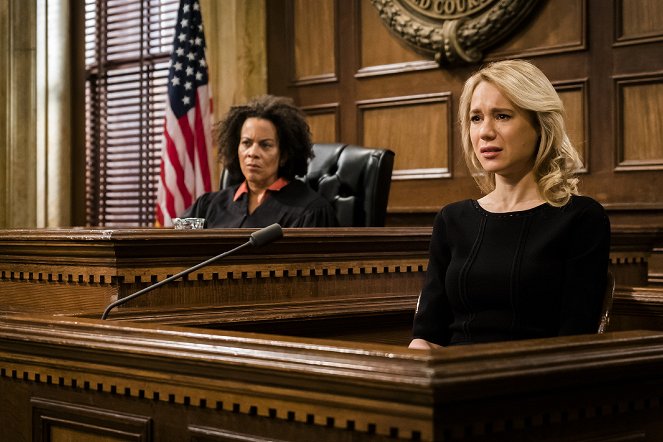 Law & Order: Special Victims Unit - Im Bann - Filmfotos - Kristen Hager