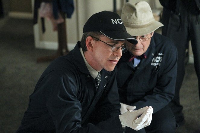 NCIS: Naval Criminal Investigative Service - Season 11 - Ehrenmorde - Filmfotos - Brian Dietzen, David McCallum