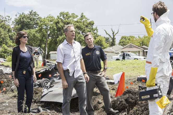 NCIS: New Orleans - Touched by the Sun - Film - Zoe McLellan, Scott Bakula