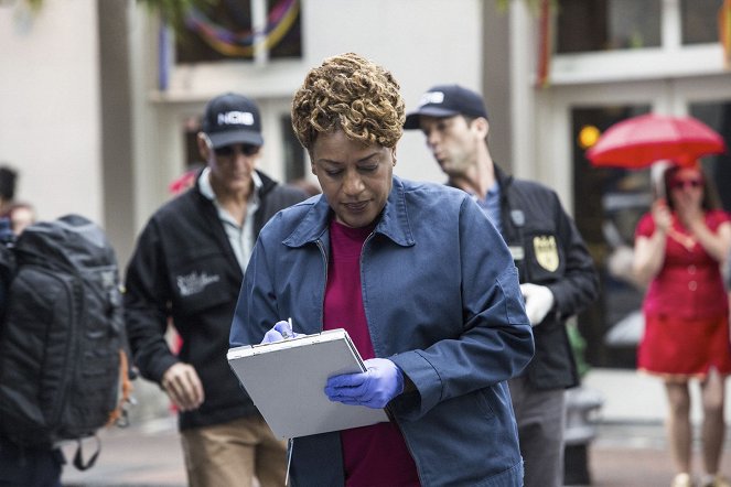 NCIS: New Orleans - Insane in the Membrane - Film - CCH Pounder