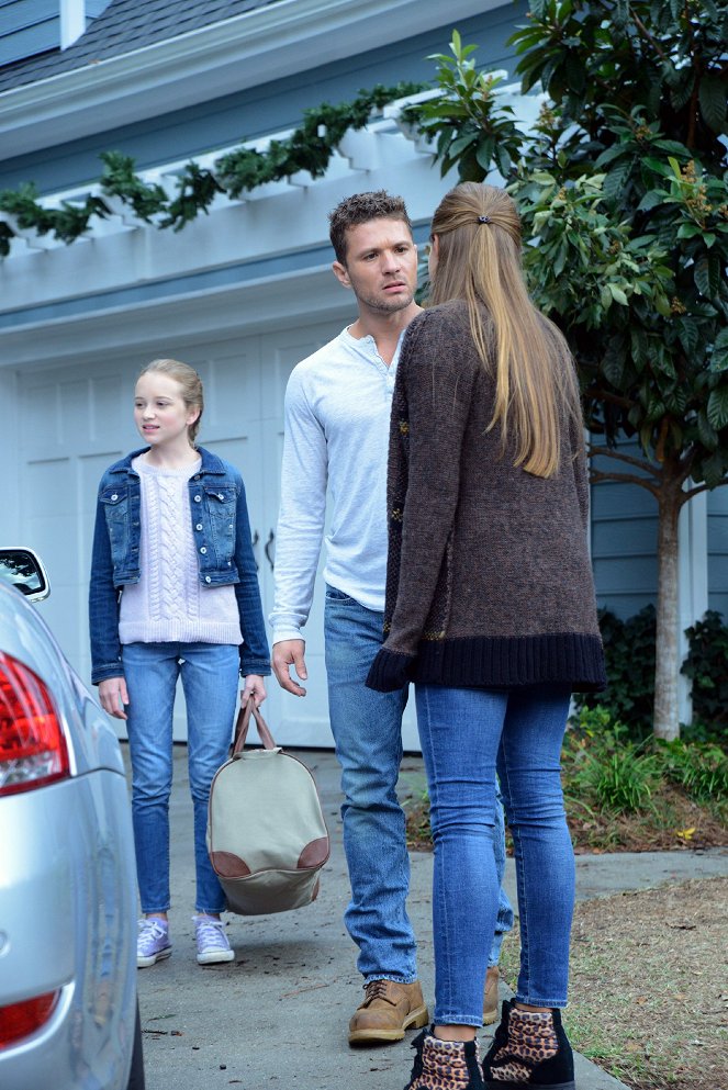 Secrets and Lies - The Mother - De la película - Belle Shouse, Ryan Phillippe