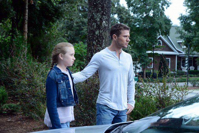 Secrets and Lies - The Mother - Van film - Belle Shouse, Ryan Phillippe