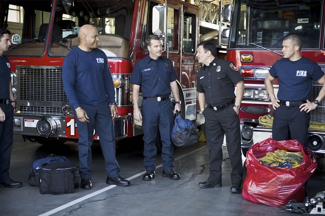 NCIS: Los Angeles - Where There's Smoke - Van film - LL Cool J, Chris O'Donnell, David Barrera