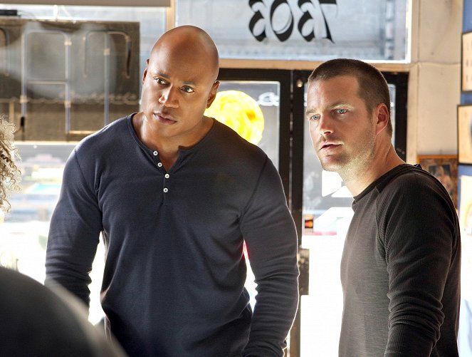 NCIS: Los Angeles - Season 1 - Search and Destroy - Photos - LL Cool J, Chris O'Donnell