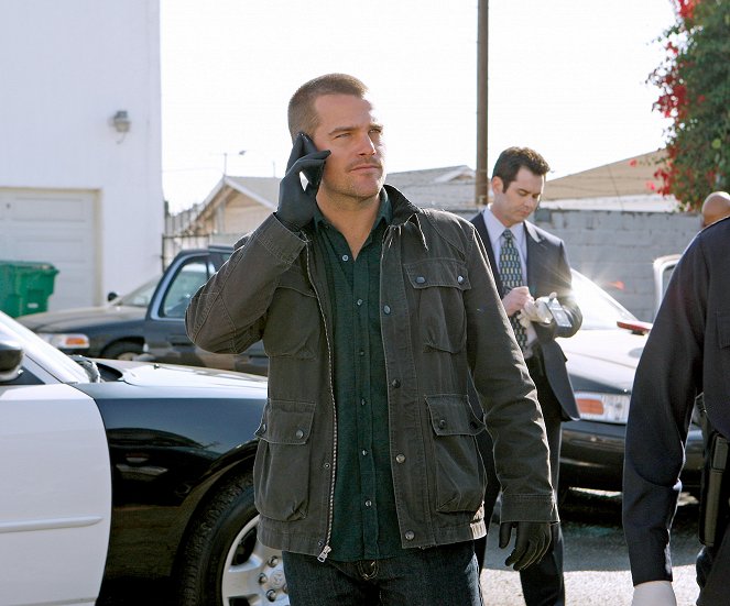 NCIS: Los Angeles - Missing - Van film - Chris O'Donnell