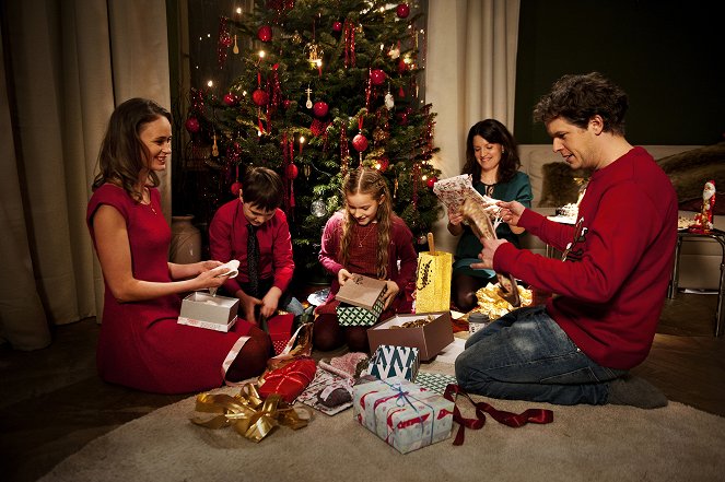 Beutolomäus und der wahre Weihnachtsmann - Der schönste Tag des Jahres - Photos - Inez Bjørg David, Cloé Heinrich, Judith Sehrbrock, Mirko Lang