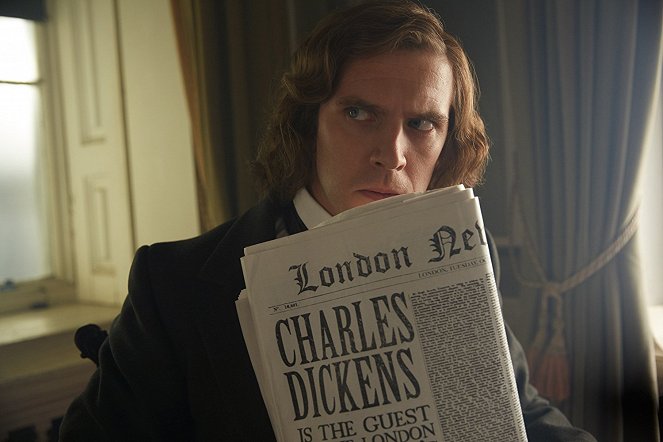 Charles Dickens: Der Mann, der Weihnachten erfand - Filmfotos - Dan Stevens