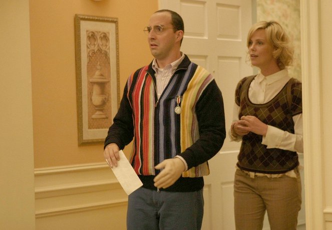 Notapusy - Tony Hale, Charlize Theron