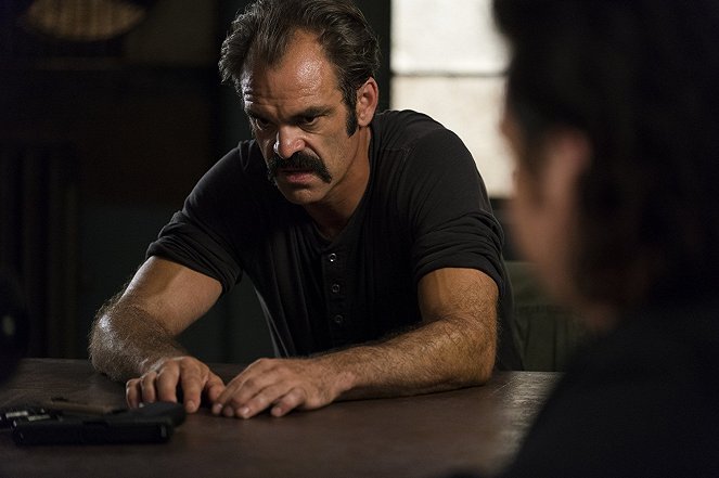 The Walking Dead - The Big Scary U - Photos - Steven Ogg