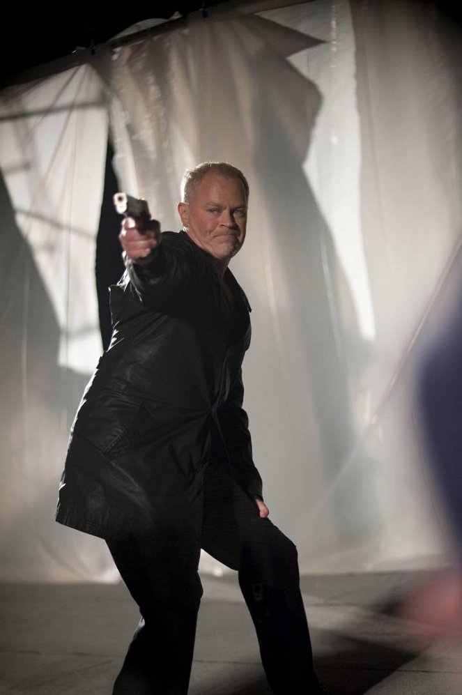 Ticking Clock - Photos - Neal McDonough