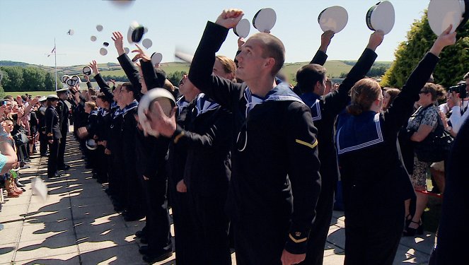 Škola Královského námořnictva - Z filmu