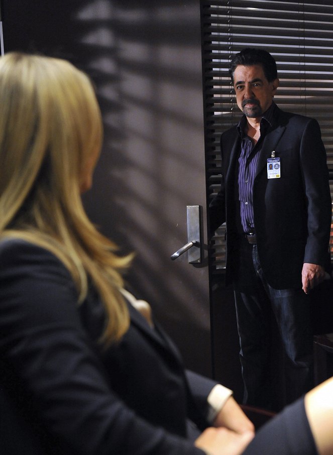 Criminal Minds - Season 6 - Angebot und Nachfrage - Filmfotos - Joe Mantegna