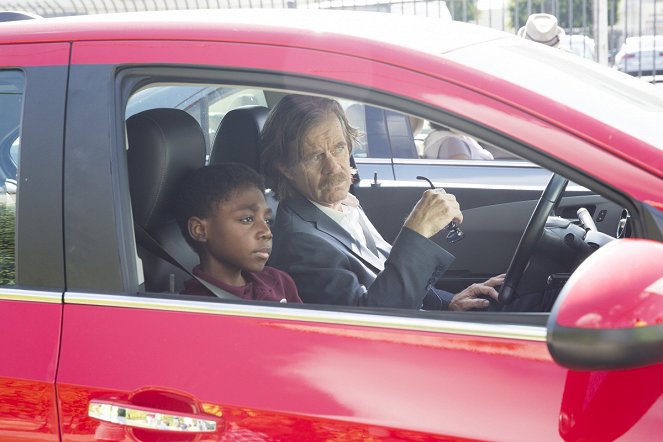 Shameless - Icarus Fell and Rusty Ate Him - Photos - Christian Isaiah, William H. Macy