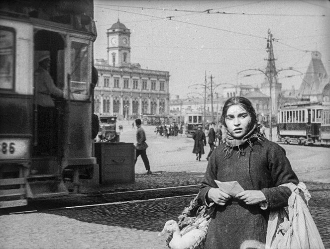 A Casa na Praça Trúbnaia - Do filme